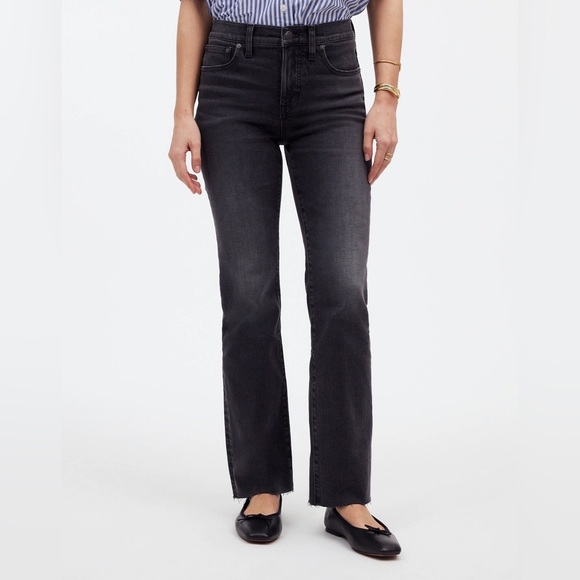 Madewell Kick Out Crop Jeans in Armand Wash - Picture 1 of 16